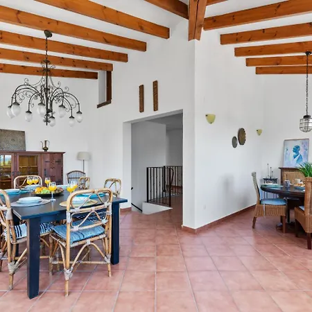 Venus - Plusholidays Villa